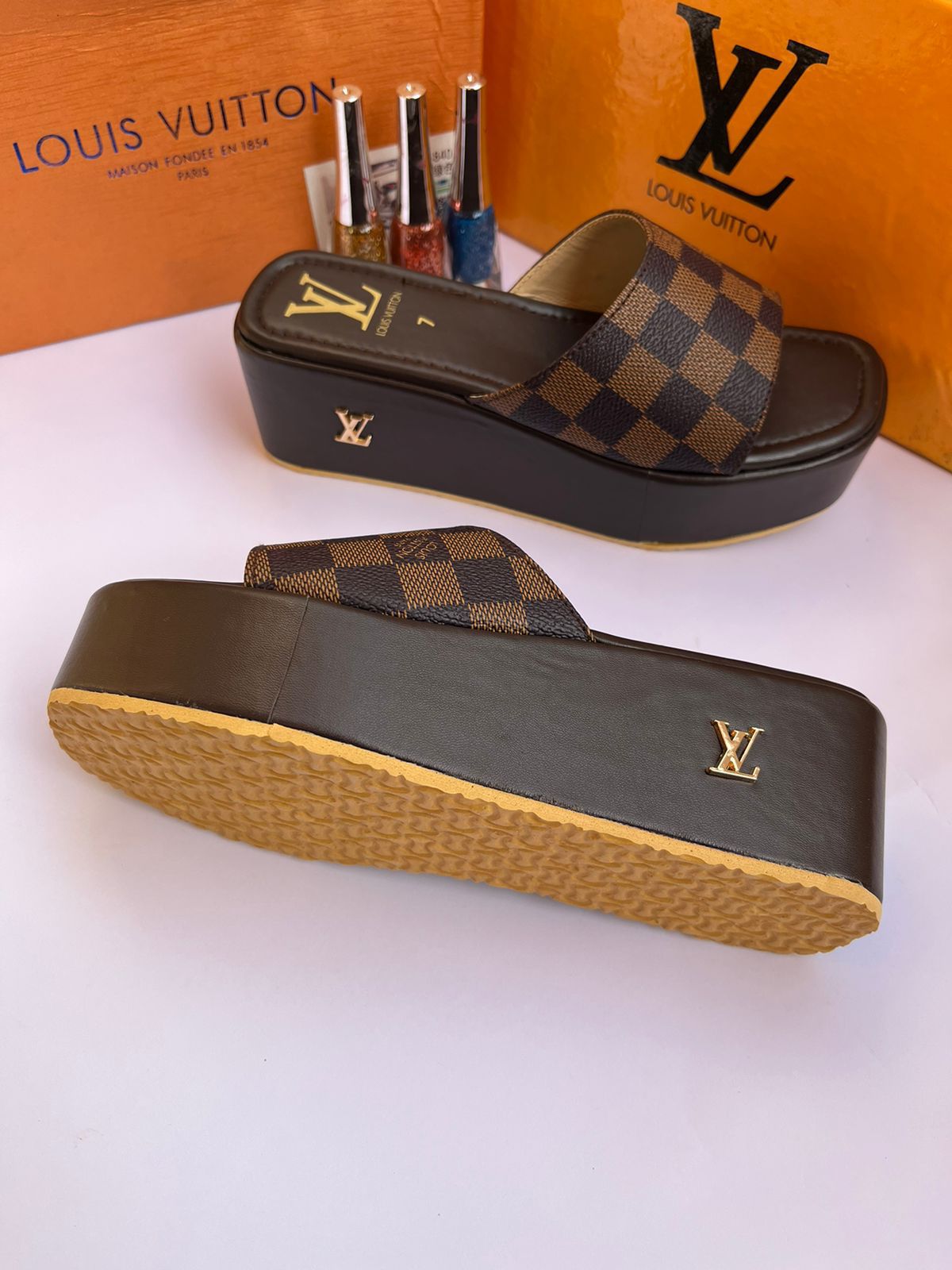 LV WEDGES