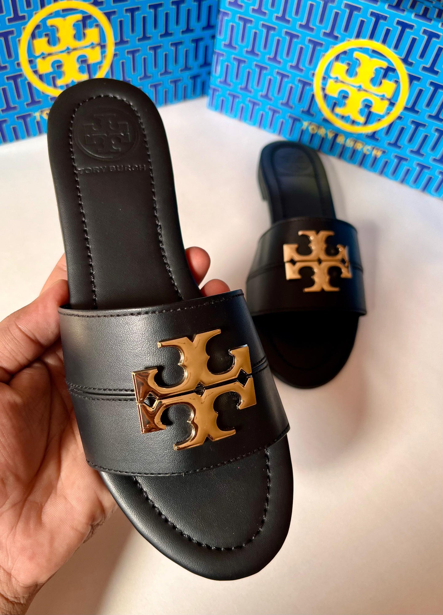 TORYBURCH TWO TONE SLIPPERS