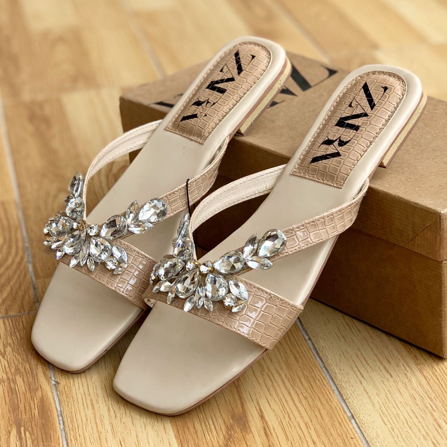 Z-RHINESTONE FLATS