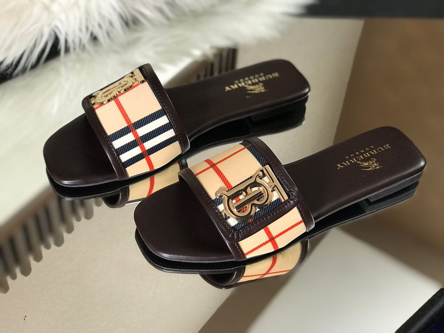 BURBERRY PATTERN FLATS